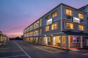 Sea Horse Inn and Cottages