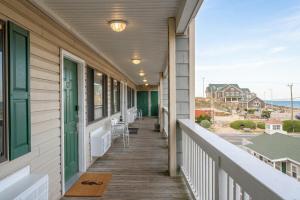 Sea Horse Inn and Cottages