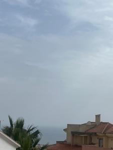 Charming 2Bedroom, Spectacular Views!