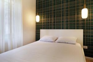 Stylish 1BR Luxury Apartment in Vračar Next to Kalenić