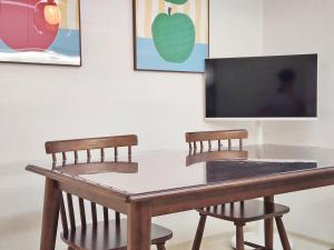 Check in Seoul in Hongdae 2