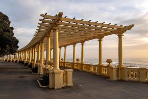 Porto by the Ocean 2