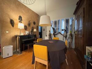 Bas Louis Mie - T3 avec 2 Chambres 2 Salles de Bain et Jardin