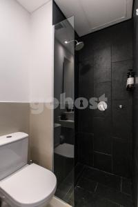 2 BR apt 2 min from Shopping del Sol & La Galería