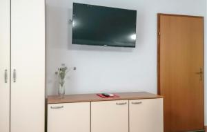 Cozy Apartment In Sveti Filip I Jakov
