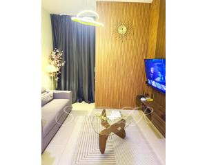 SuitesbyZR at BeCentral I-City Cozy Home with WiFi & Netflix