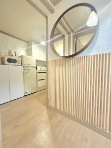 건대입구역4분,성수,강남,뚝섬,콘서트,롯데월드,Netflix,감성2Room,최대인원6명