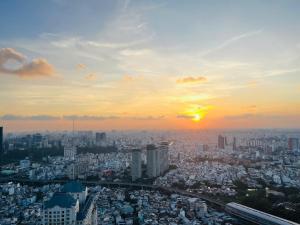 The Suite Landmark Saigon