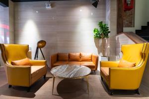 Central Saigon Apartment With Contactless Check in