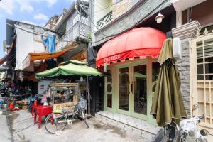 Central Saigon Apartment With Contactless Check in