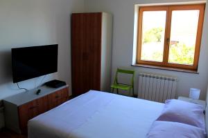 Cozy, spacious home away from home! Sea view