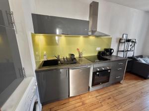 Appartement - Centre de Laval - 2 chambres - 4 personnes - Sainte-Catherine