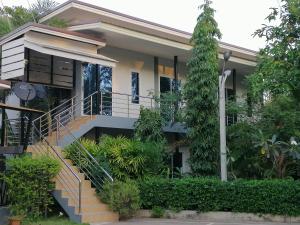 โรงแรมเพ็ญวิวรีสอร์ท Phenview resort