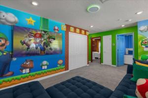5 BD 4.5 BA Windsor Cay 1240 BI