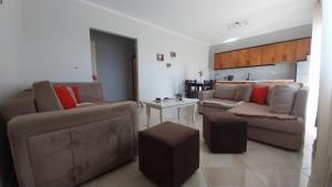 Melina house