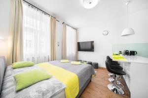 Apartment near city centre with parking place