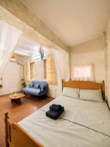 Dinh Le Vintage - Old Quarter View