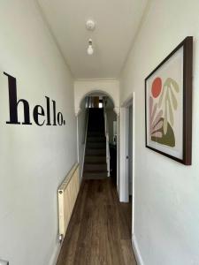Petal House, Gloucester - Large, Spacious and charming
