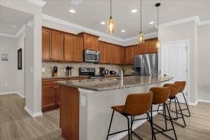 5 Bedroom4.5 Bathroom Windsor at WS 1998 MD