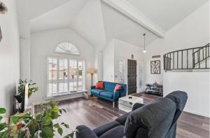 Luxury Home in Phoenix Peoria for 16 Guests & Pool