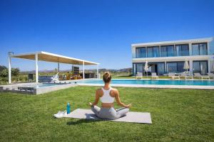 Miguel Luxury Beach Front Villa