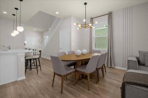 7 Bd 55 Ba Windsor Cay 16228 Sk