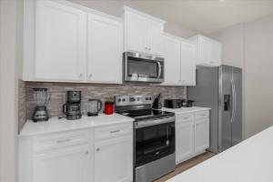 7 Bd 55 Ba Windsor Cay 16228 Sk