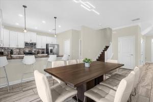 7 Bedrooms 6 Bathrooms Champions Gate 1509 MB