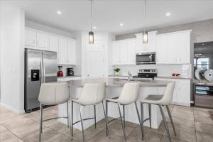 7 BD 7 BA Solara Resort 8959 AD