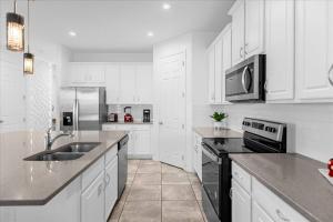 7 BD 7 BA Solara Resort 8959 AD