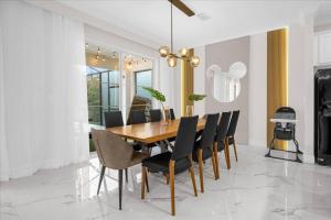 8 BD 6 BA Sonoma Resort 2683 CA