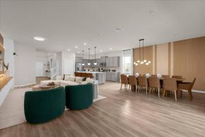 8 Bd 6 Ba Windsor Cay 16256 Sm