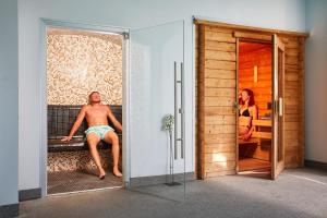 Mobil Home 4 chambres - Camping Les Pins