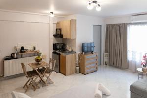 Anastay cozy studio in Kallithea