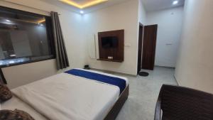 Hotel Akash Inn