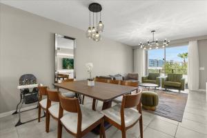 2 Bedrooms 2 Bathrooms Storey Lake 4731-204CT