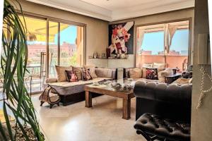 Signature Stay with YSL gardens view