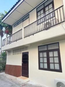 ห้องพักรายวันถนนท่ากว๊าน Takwan Daily Home