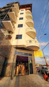 Mimosa 8 Hotel - Ninh Chử