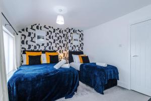 Spacious 3BR House near Etihad Stadium & Co-op Live - Free Parking