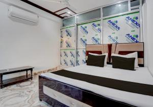 Hotel O Sidharth Inn