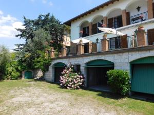 Villa Maria Lake View,450 mt dal centro, parcheggio privato