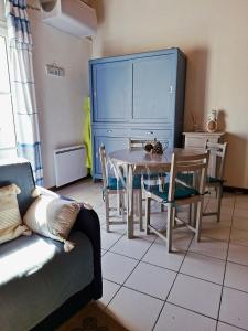 Charmant cocon avec jardinet, au coeur de Saint Martin de Ré