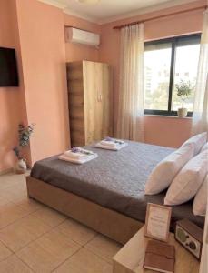 Montrix Home