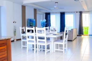 Saras Beachfront apartment mombasa