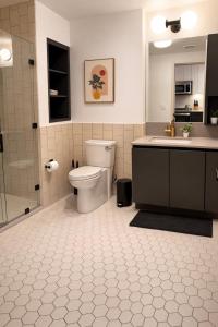 Universal Hollywood Blvd Studio With Parking