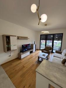 Apartment 501