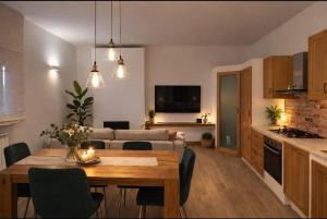 Casa di Nuchis - between the sea and the mountains