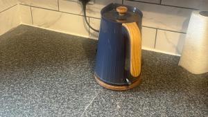 Flat by City centre, hospital and train station