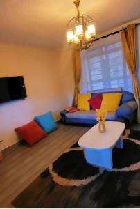 StaycationbyKAKA Pacific Hill Apartments